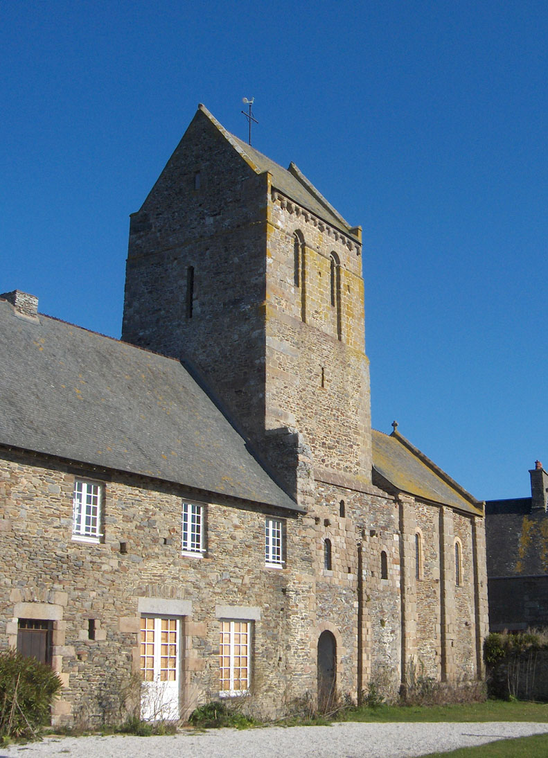 Prieuré Saint-Léonard de Vains
